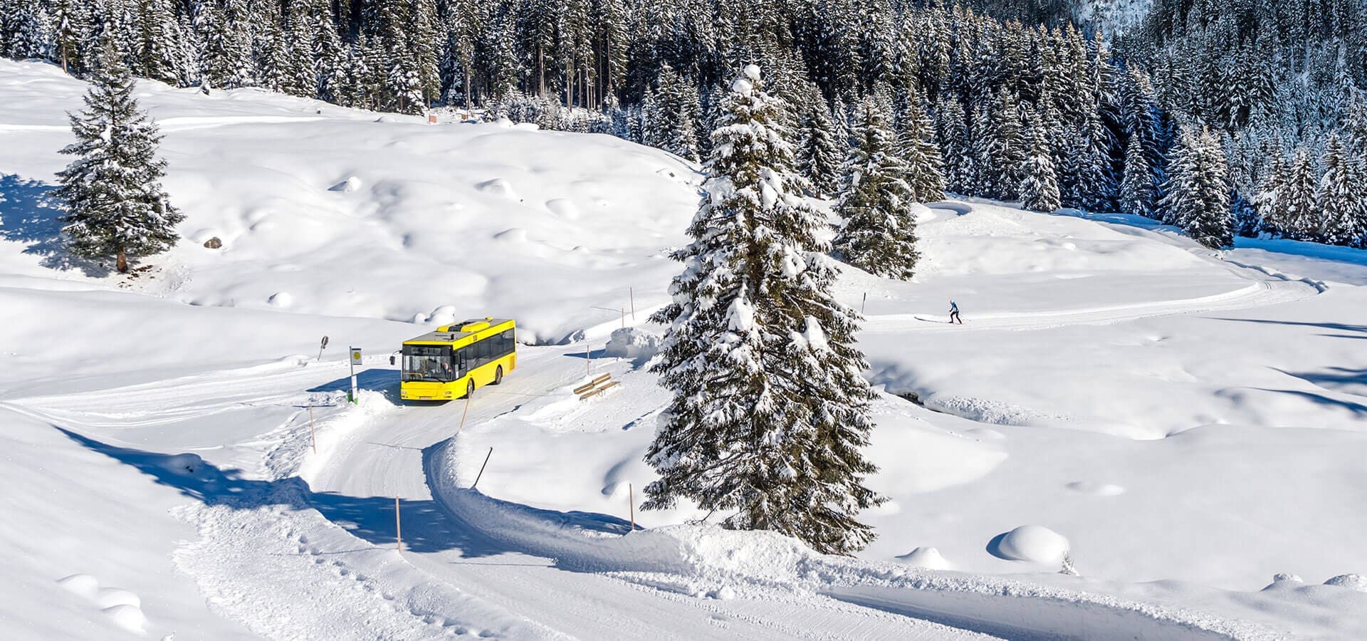 Skibus Shutterstock 1